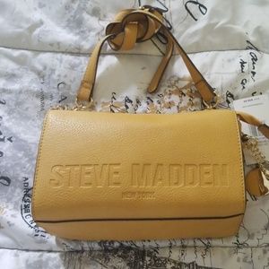 Steve Madden Mustard Blexi Embossed Logo